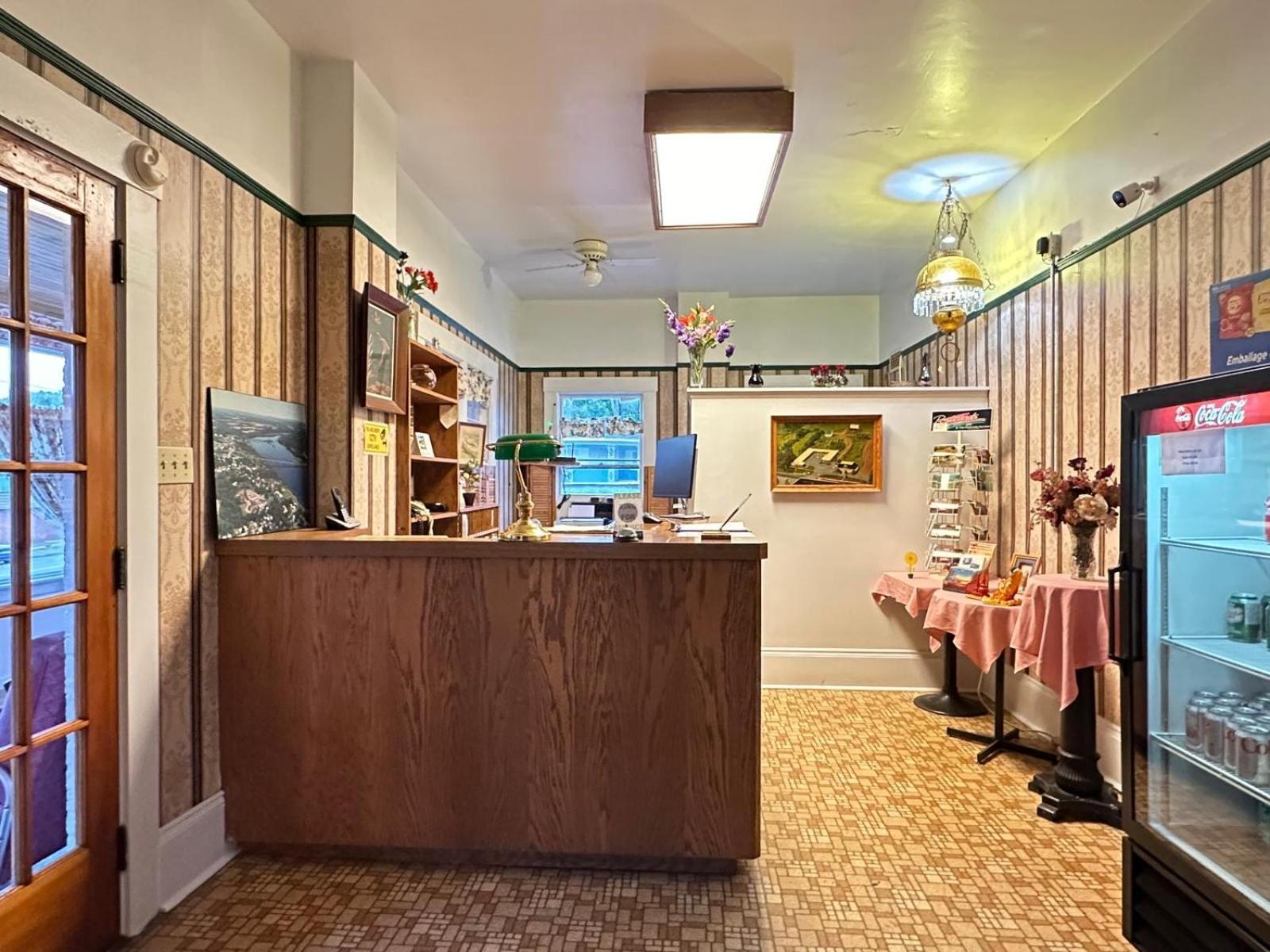 Stiles Motel Hill View Woodstock Dış mekan fotoğraf
