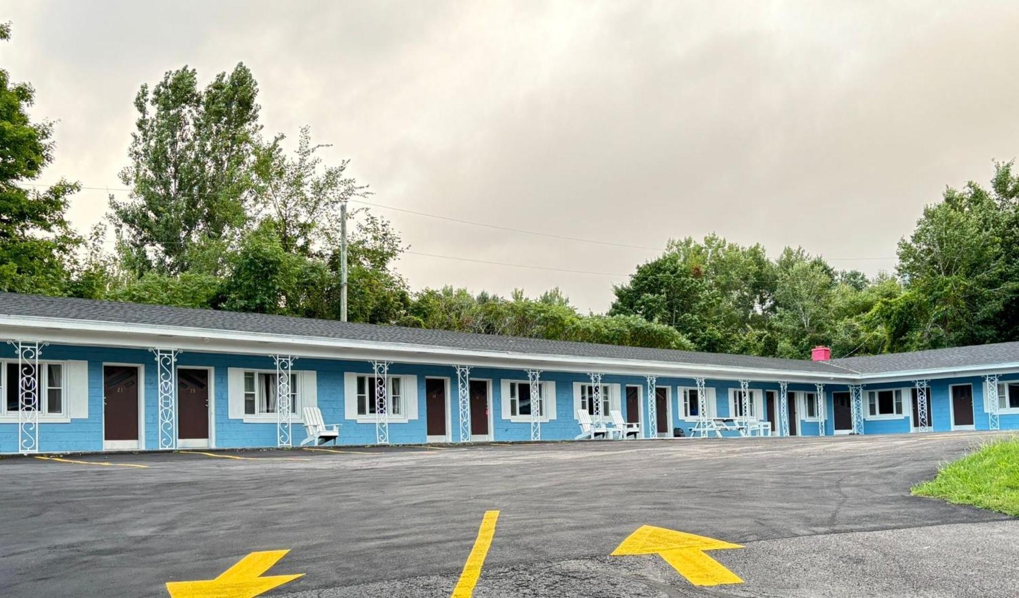 Stiles Motel Hill View Woodstock Dış mekan fotoğraf
