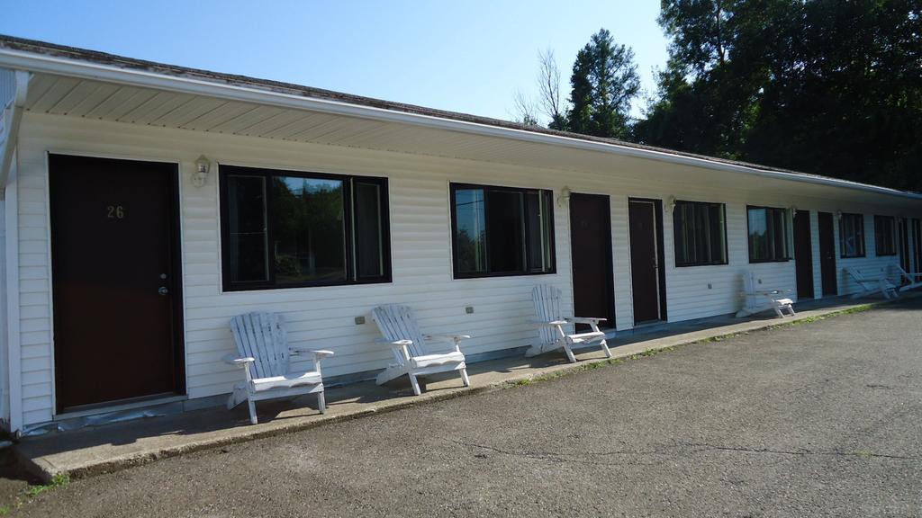 Stiles Motel Hill View Woodstock Dış mekan fotoğraf